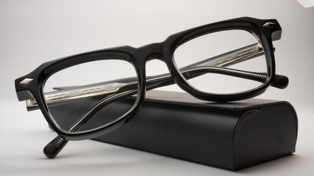 Nedu Eyeglass